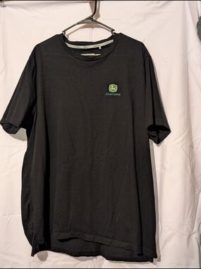 John Deere Men's Black Logo T-Shirt